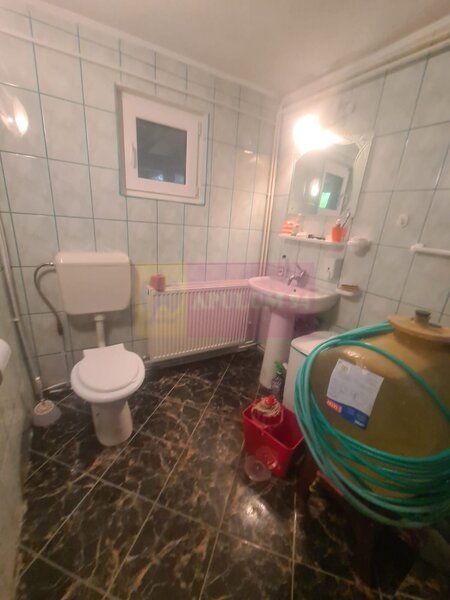 Vila de vanzare cu 5 camere in Busteni